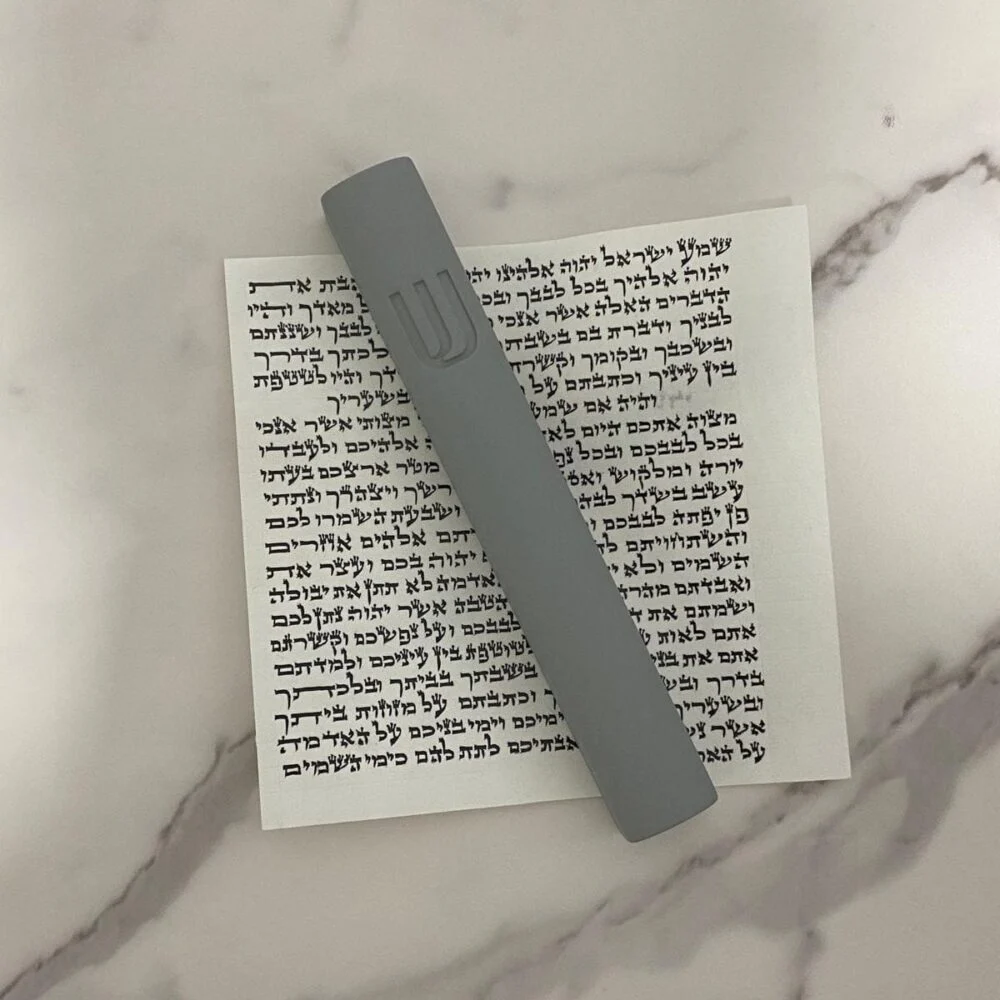 בית מזוזה מבטון דגם עוז-אפור